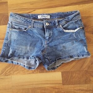 ONLY Women's Blue Denim Shorts Size 29